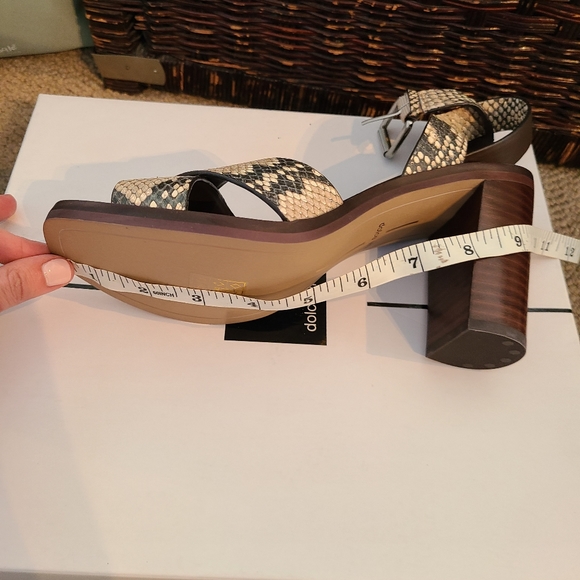 7.5 Dolce Vita womens Nala Sandal leather black/white snake, brand new - Picture 8 of 9